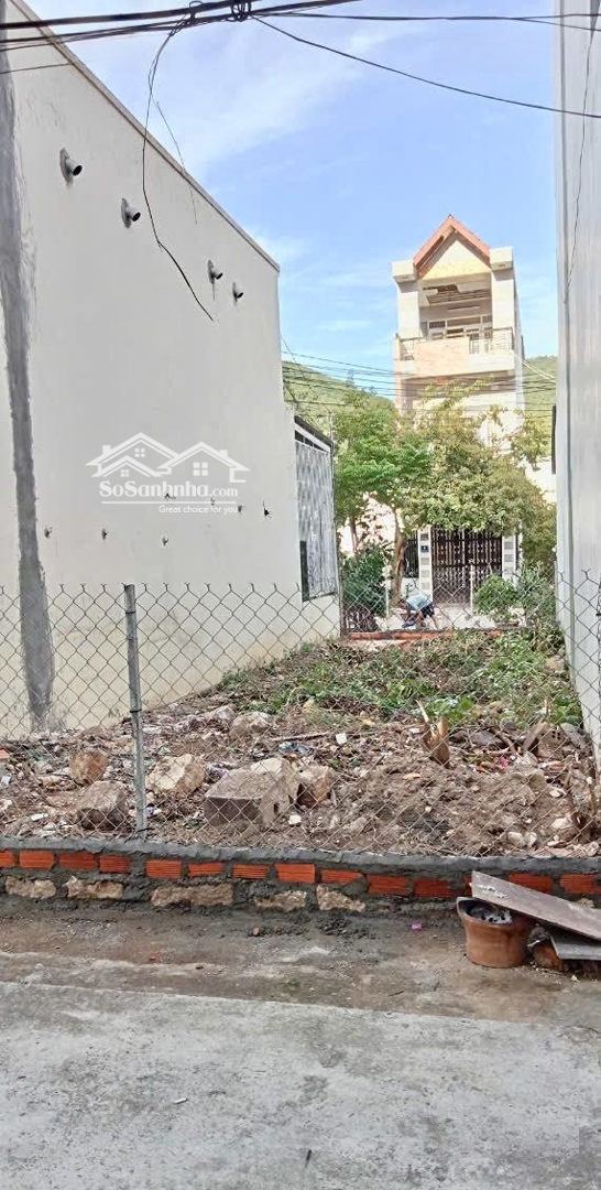 Bán Đất Đường Nguyễn Khoái, Hòn Sện, Vĩnh Hoà, Nha Trang. Diện Tích: 60M2. Sổ Hồng. Giá:3 Tỷ. Liên Hệ:0931183878