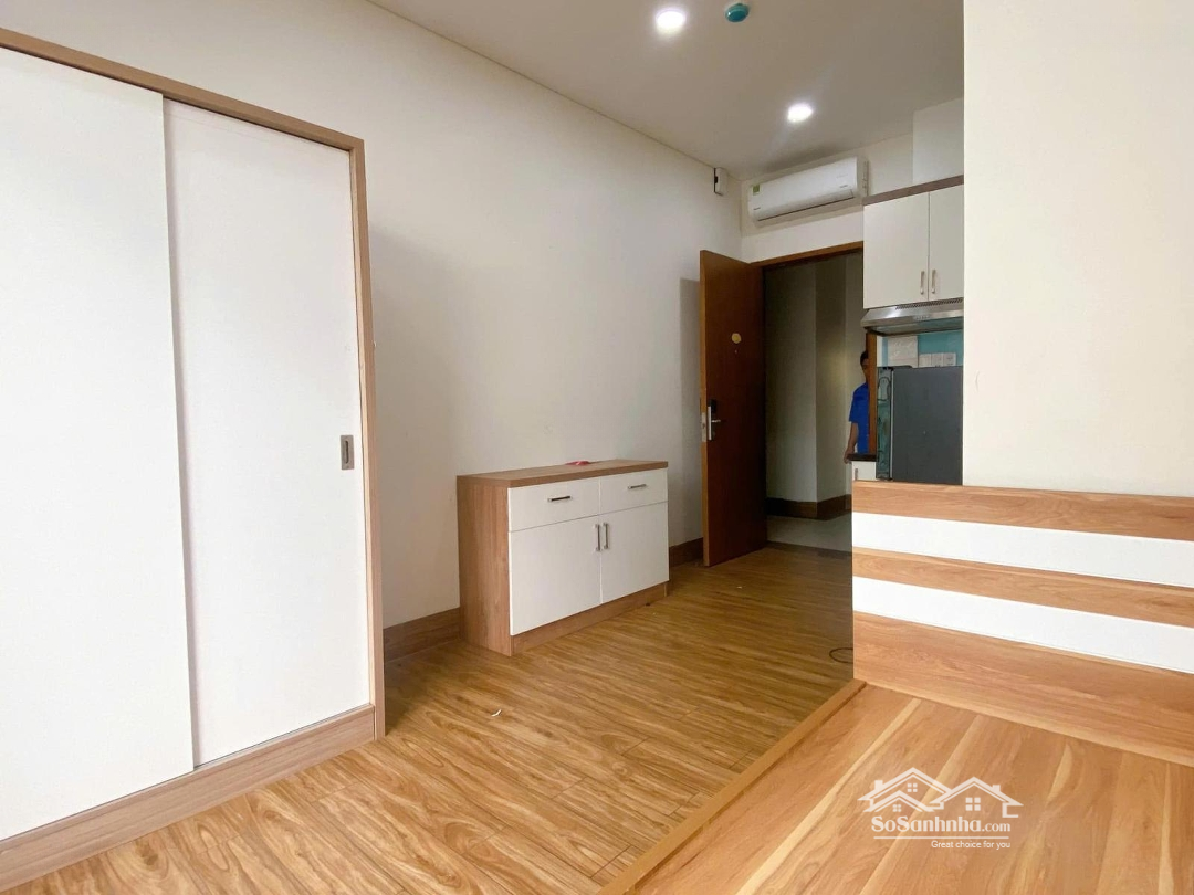 Căn Hộ Dịch Vụ 30M2 Có Ban Công - Full Nt - Đường Lâm Văn Bền, Q7