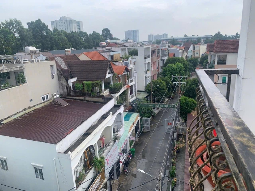 Cho Thuê Nhà Mặt Phố Giá Cực Chất 80 Triệu Tại Đường Hoàng Diệu 2, 230M2