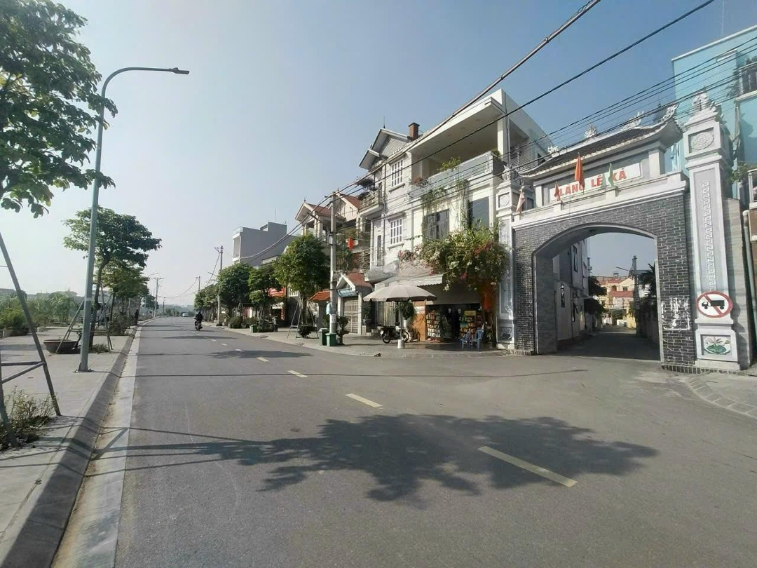Chính Chủ Em Cần Bán 1 Mảnh Đấu Giá Sát Vinhome Cổ Loa