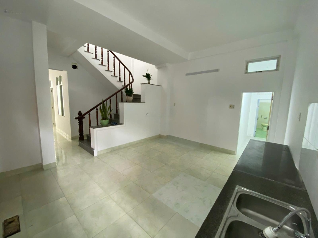 Bán Nhà Đẹp Tại Khu Đô Thị Vcn Phước Hải - 4,6 Tỷ - 74M2 - Tiện Nghi Đầy Đủ