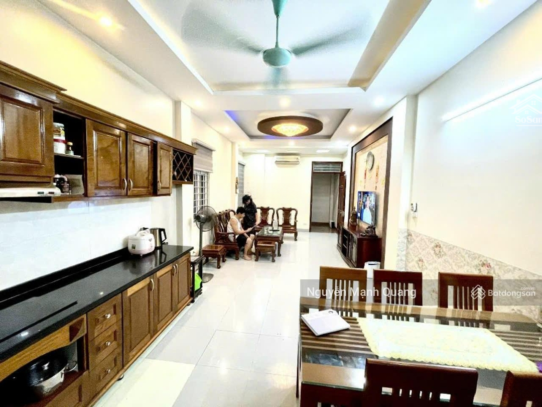 Mp Mạc Thái Tổ 45M2 6T Vỉa Hè Rộng - Kinh Doanh Sầm Uất
