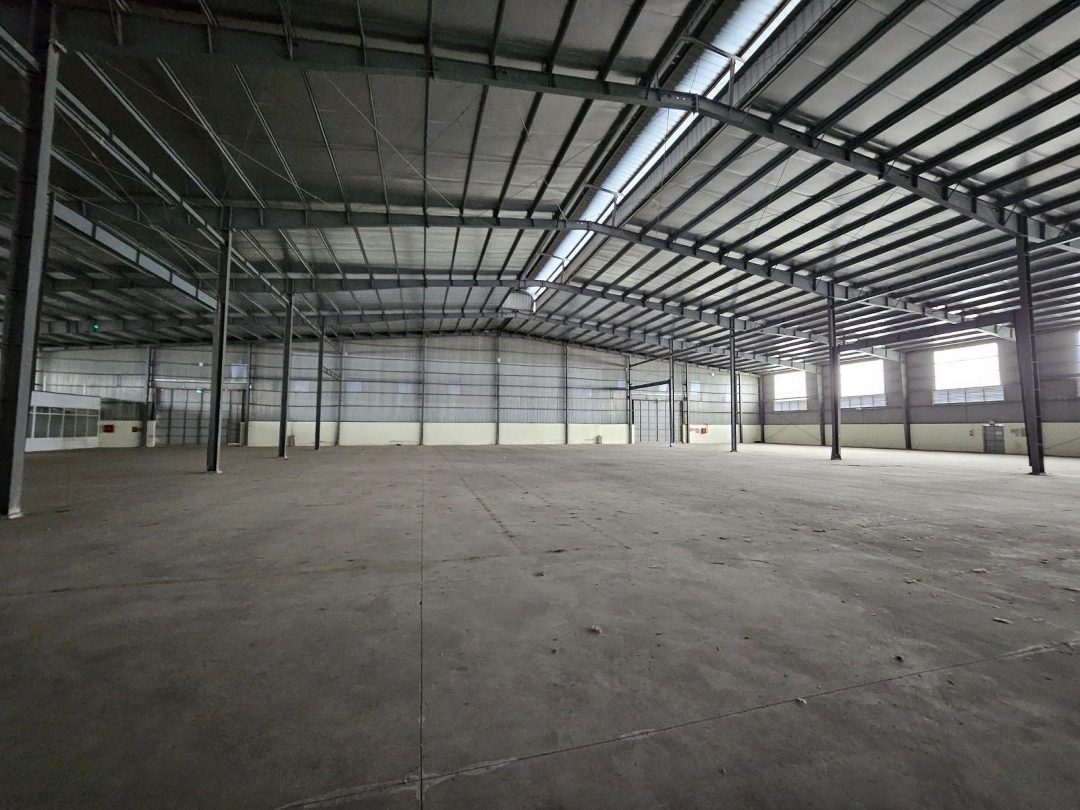 Cho Thuê 7000M2 Khu Công Nghiệp Tân Quang Có Thể Chia Nhỏ Từ 2000M2, 70 Nghìn/M2/Th Liên Hệ: 0902132489