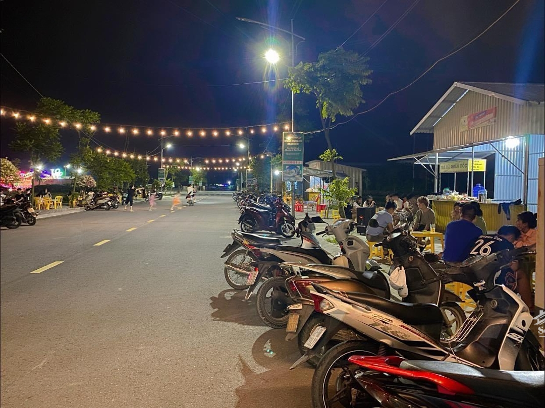 Bán Nhanh Lô Áp Góc Siêu Vip Giáp Bệnh Viện Đa Khoa Tiền Hải, Giá 2X Tr/M2, Kinh Doanh Tốt