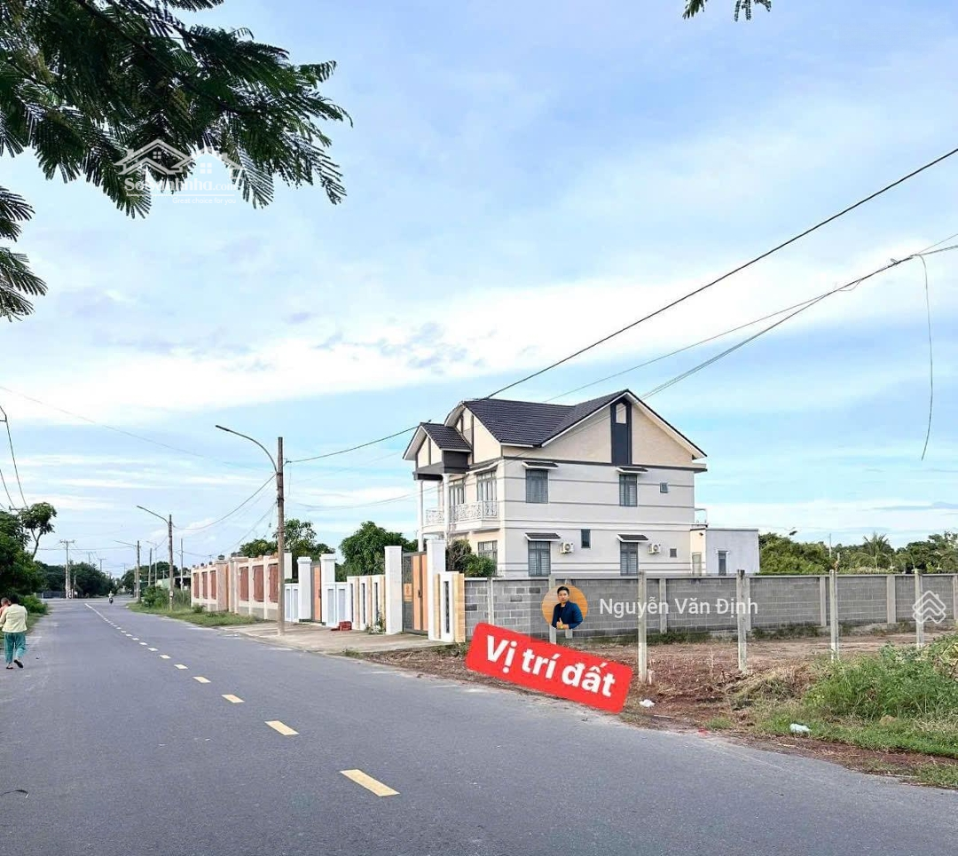 Siêu Phẩm Duy Nhất Tại Xã Long Mỹ Sát Đường 44B, Bán Đất 2,8 Tỷ Vnd, 256M2, Đất Đỏ