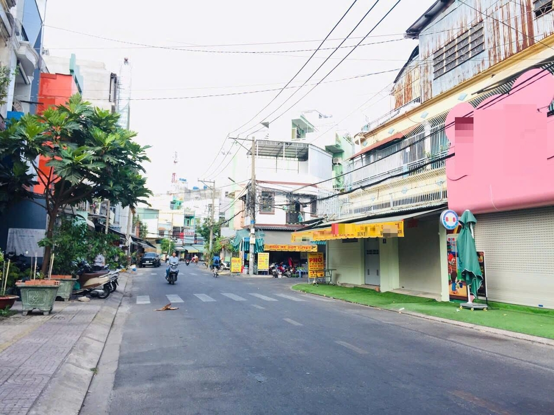 Mặt Tiền Lê Quang Chiểu 12M X 11M, Sát Thạch Lam - Tô Hiệu