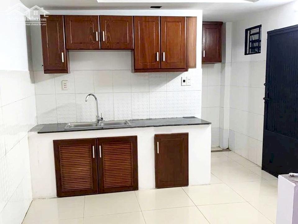 Cần cho thuê nhà đẹp 1 lầu 2 phòng hẻm Cư xá Đô Thành, Quận 3