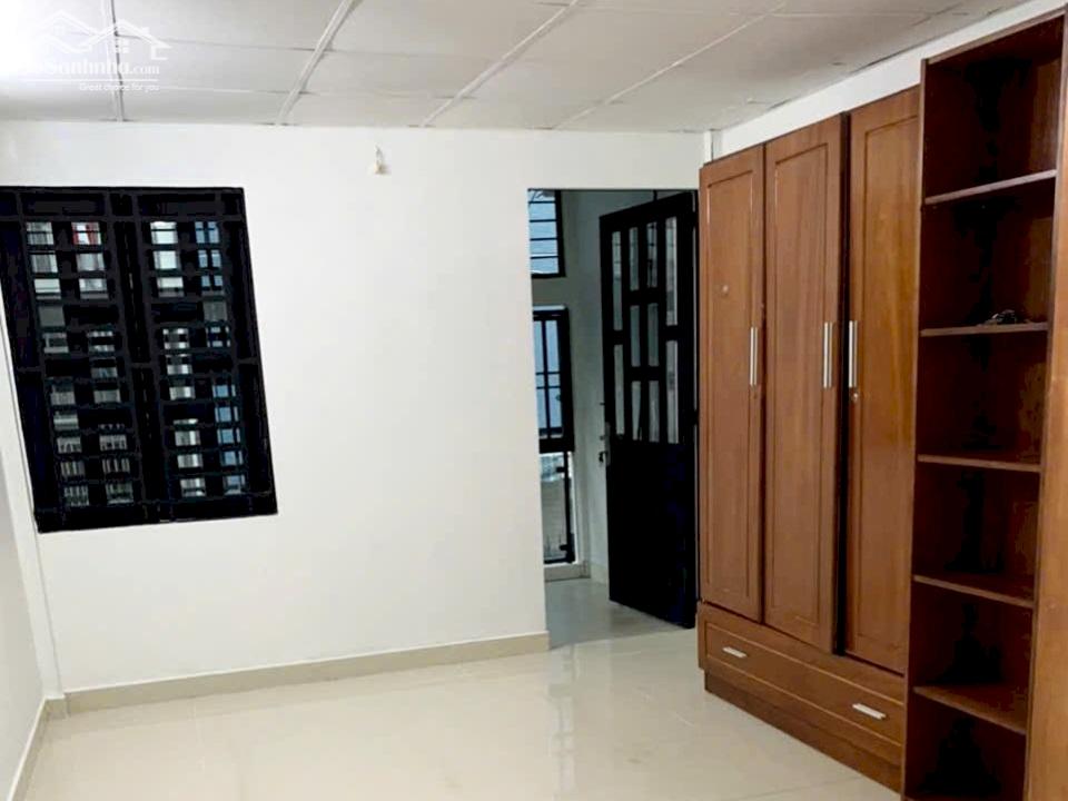 Cần cho thuê nhà đẹp 1 lầu 2 phòng hẻm Cư xá Đô Thành, Quận 3
