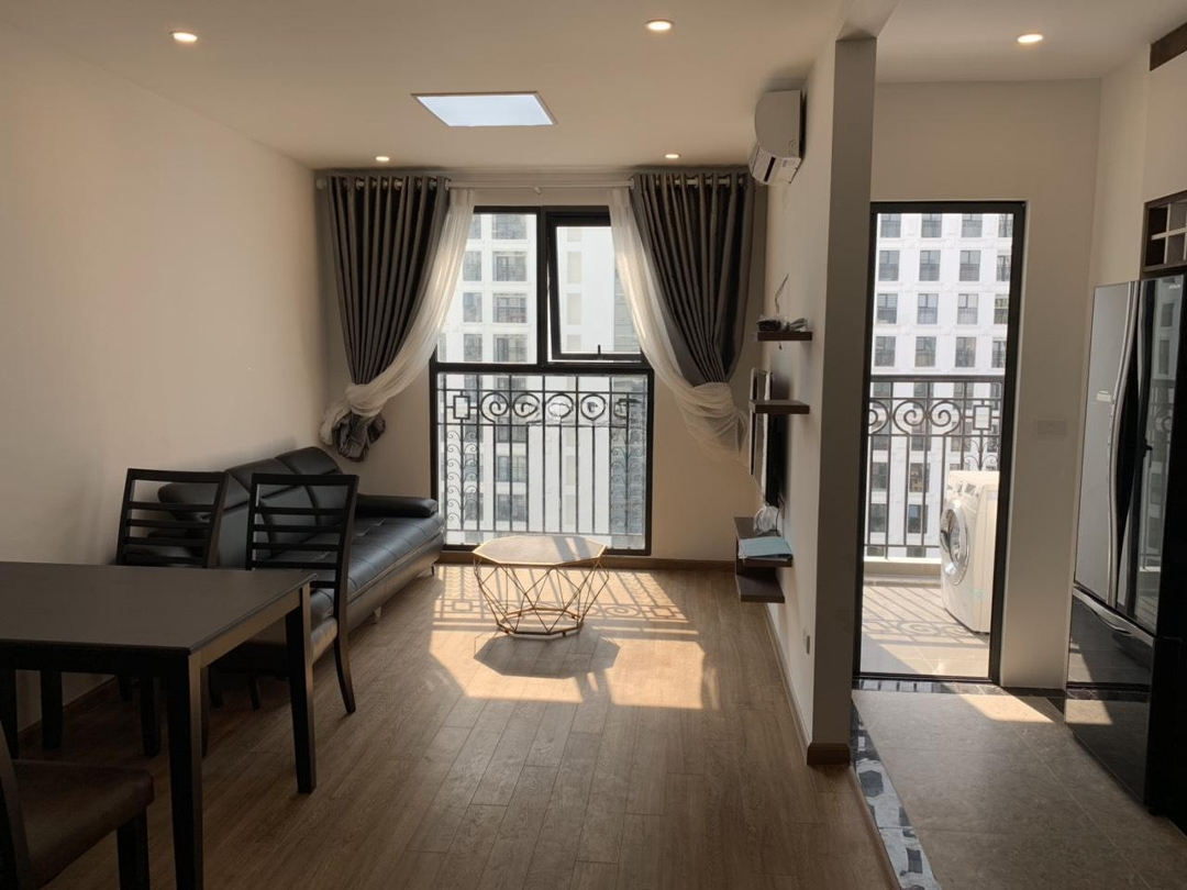 Cho Thuê 3 Phòng Ngủchung Cư B2 Hàm Nghi Đầy Đủ Đồ Mới Đẹp, Chủ Thân Thiện, Dễ Tính 14 Triệu Vào Luôn
