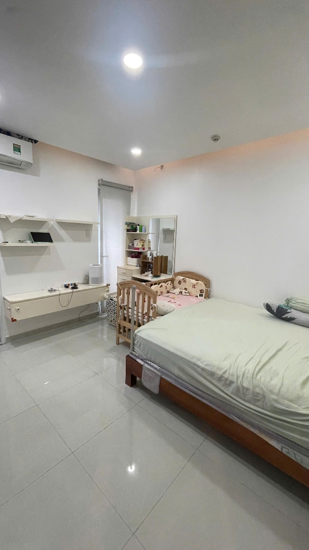 Cho Thuê Căn Góc 2 Phòng Ngủ 2 Vệ Sinh Đầy Đủ Nội Thất, Nhà Đẹp. Giá 10 Triệu/Tháng