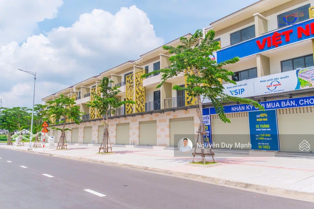 Bán Shophouse Kinh Doanh Mặt Tiền Db4 4,4 Tỷ Giá Tốt Suncasa Central Vsip 2A Bình Dương