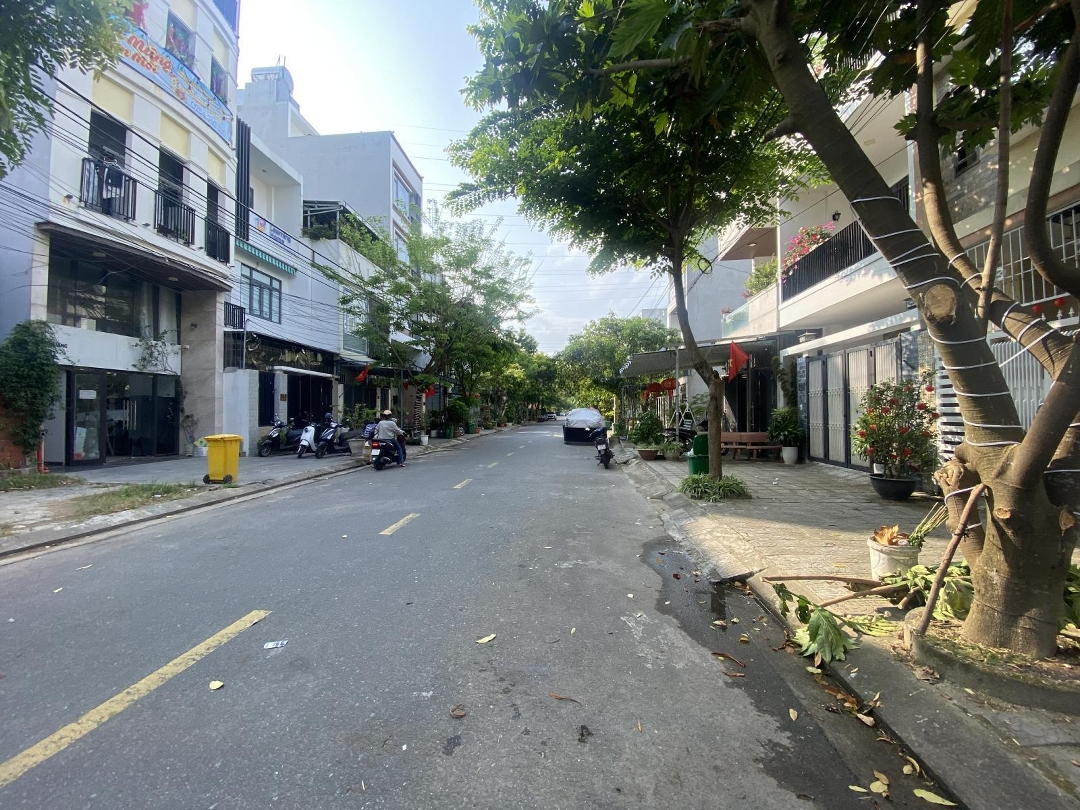 Giảm Sốc 2 Tỷ! Bán Nhà 440M2Mặt Tiềnnguyễn Đình Chiểu, Q. Ngũ Hành Sơn (Sát Sông Chương Dương)