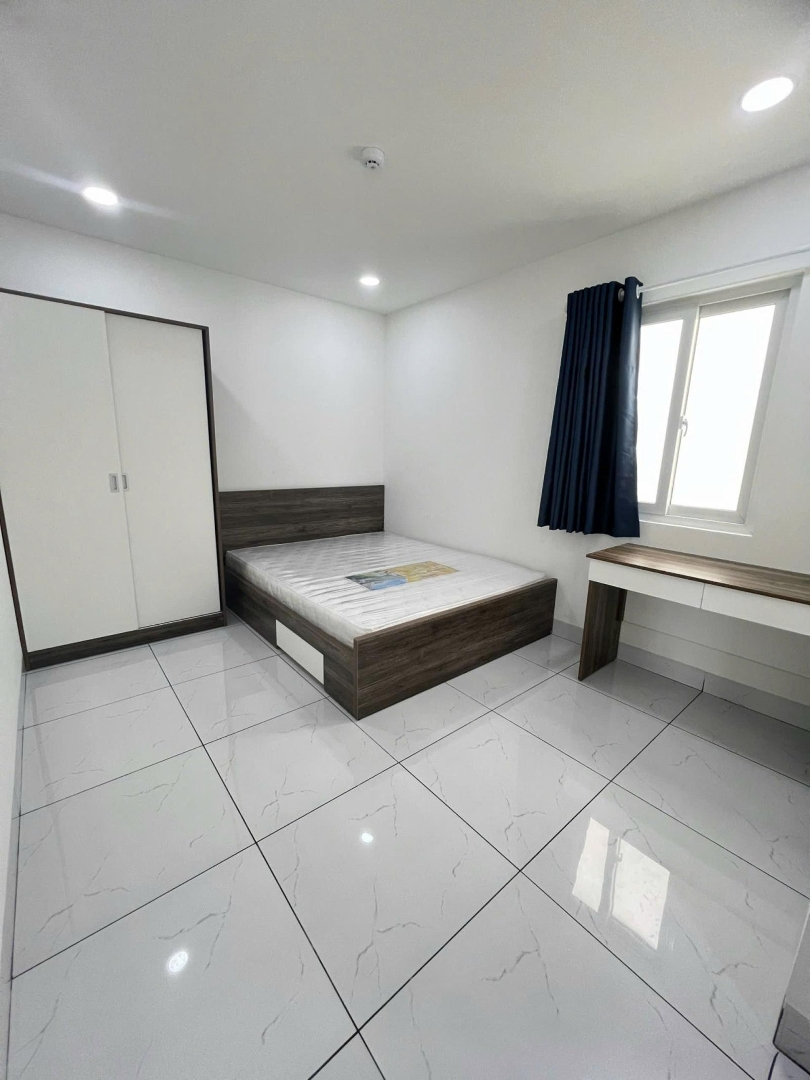 Khai Trương Tòa Nhà Hồ Bơi Bảo Vệ 24/24 - Full Nội Thất Ban Công/Cửa Sổ Ngay Nguyễn Văn Đậu