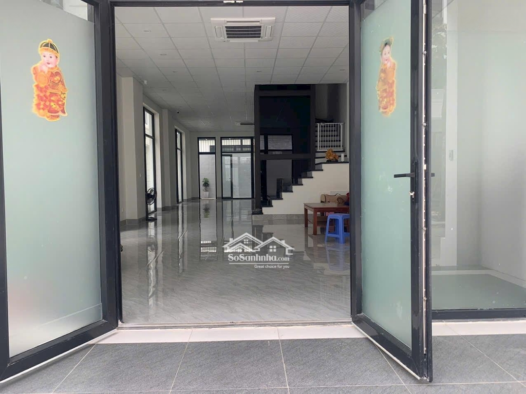 Cần Cho Thuê Sàn T1 Làm Văn Phòngdiện Tích80M2. Chỉ 10 Triệu/Tháng