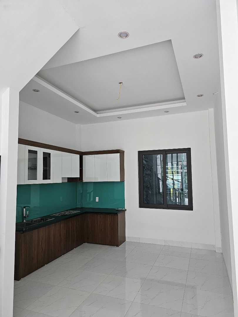 Bán Nhà Kv Nhổn Kđt Hidone Giá 4,X Tỷdiệntích45M2 Nhà Xây Mới Tinhgần Trường, Gần Chợ, Gần Oto