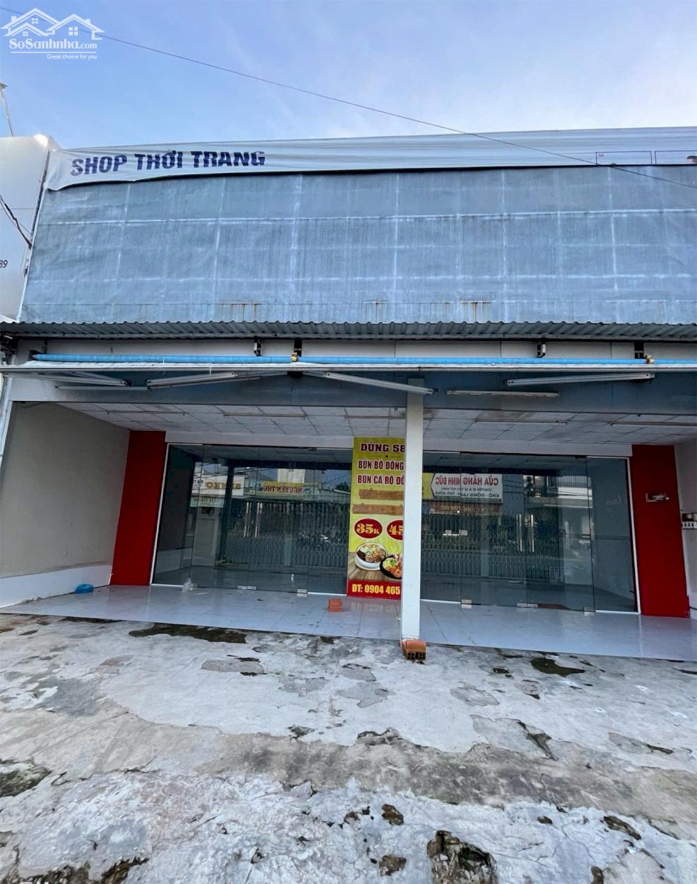 Cho thuê nhà mặt tiền đường lê nhựt tảo ngay chợ 586 ngang 10m