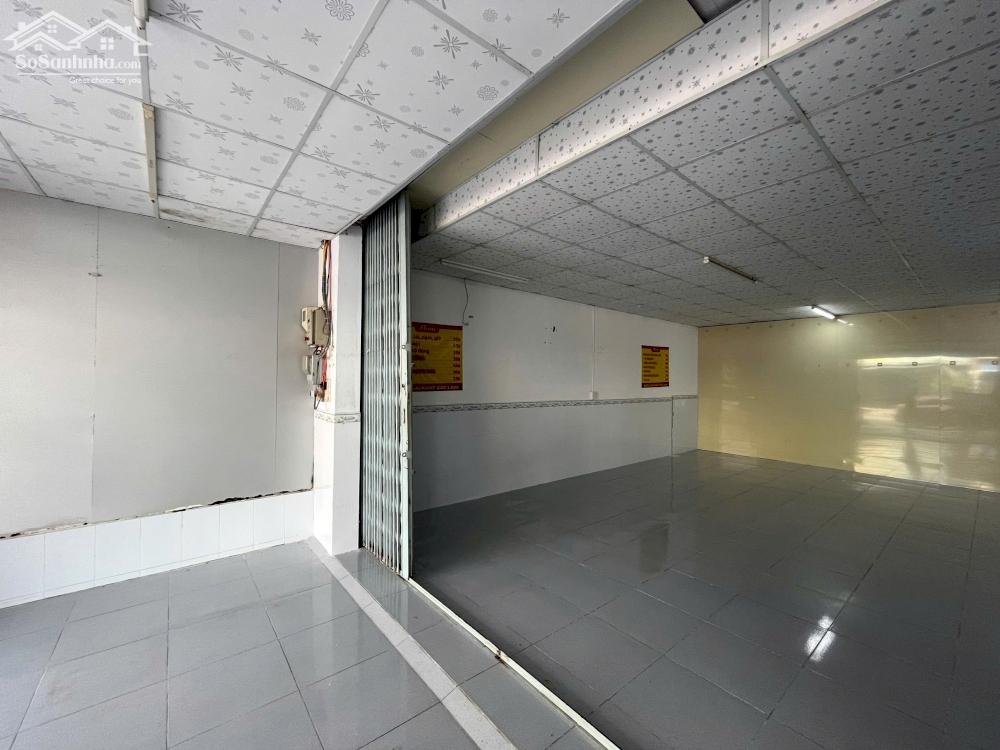 Cho thuê nhà mặt tiền đường lê nhựt tảo ngay chợ 586 ngang 10m