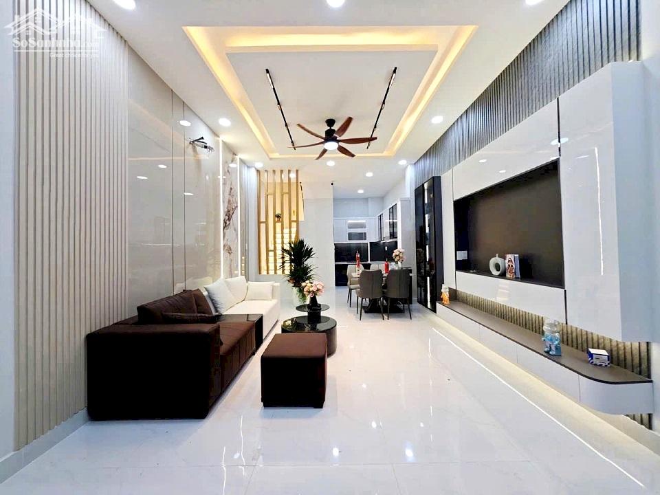 Cần bán nhà mới đẹp nội thất cao cấp 2 lầu sân thượng hẻm Lý Thái Tổ