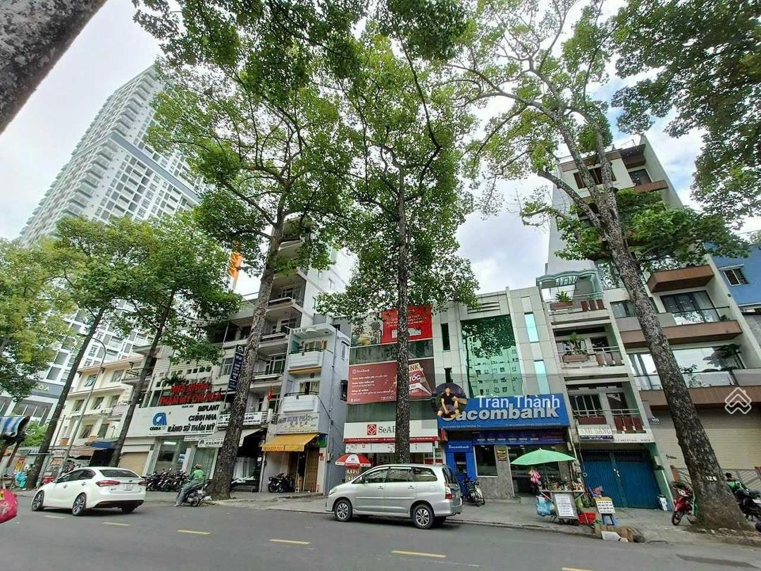 Chính Chủ Bán Nhàmặt Tiềnđường Trần Hưng Đạo, Quận 5. (4M X 20M) 6 Tầng Đẹp, Giá Bán 31 Tỷ Tl