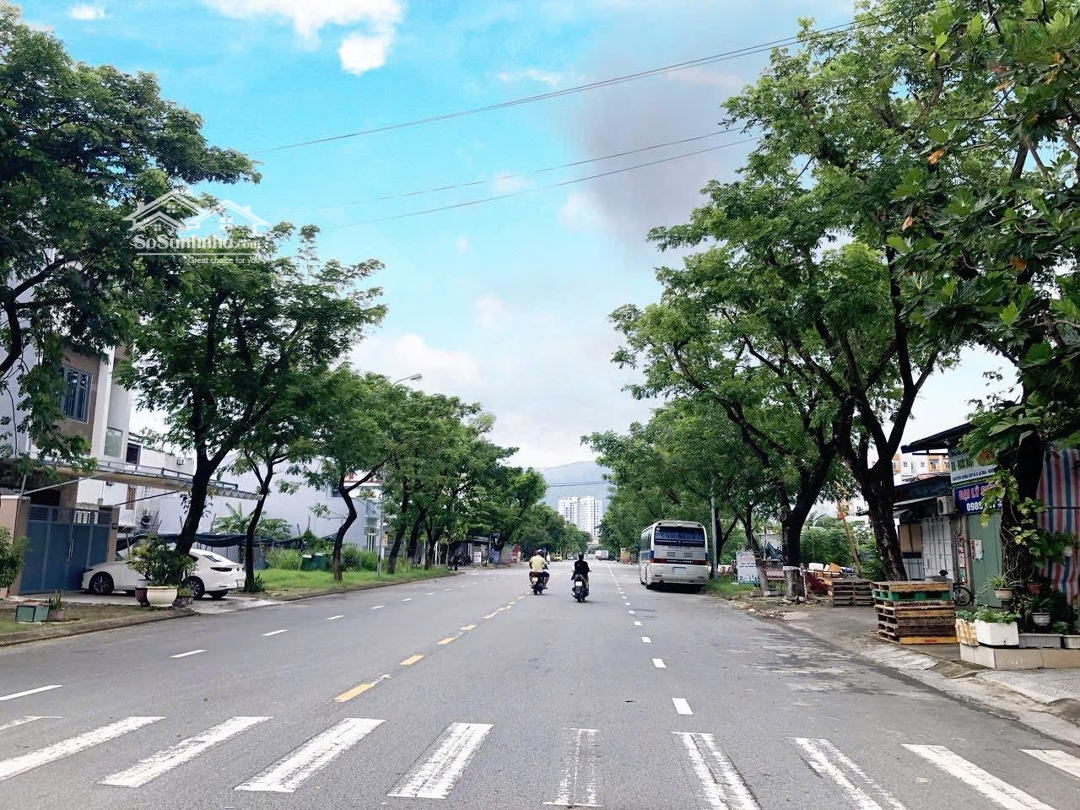 Bán Lô Góc 2 Mặt Tiền Đường 15M Trần Nhân Tông, Quận Sơn Trà Kinh Doanh Tốt