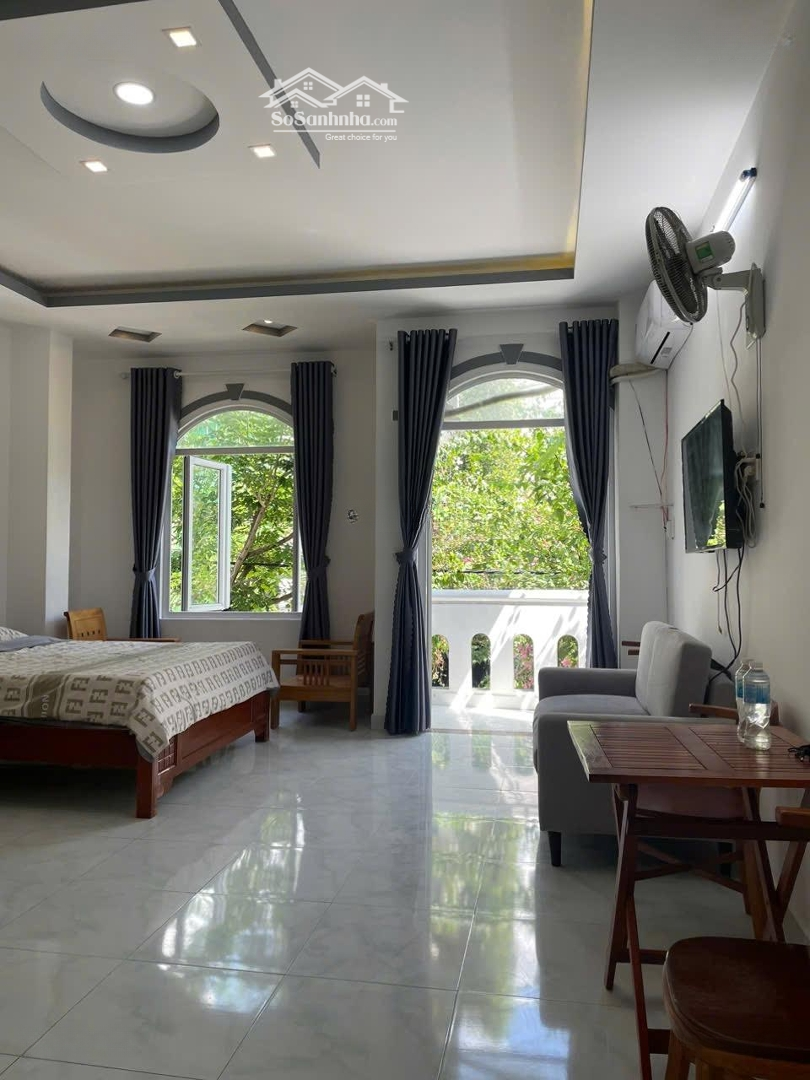 Toà Căn Hộ 4 Tầng 11 Phòng Nguyễn Xuân Khoát, Song Song Phạm Văn Đồng, Doanh Thu 50 Triệu/Tháng