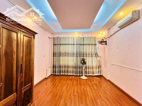 Bán nhà Đống Đa giá 7tỷ, diện tích 30m2, 5 tầng, mặt tiền 4m