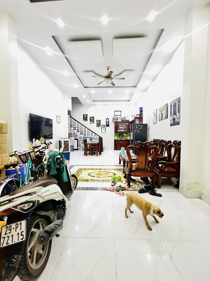 Bán Nhà Đẹp Tại Đường Dương Khuê, 15 Tỷ, 60M2, 4 Pn, Giá Ưu Đãi!