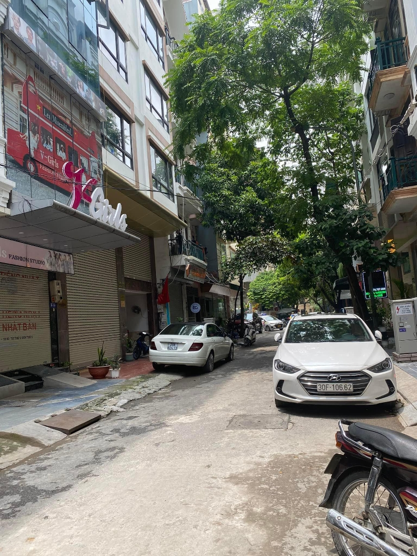 Bán Nhà Đẹp Tại Đường Dương Khuê, 15 Tỷ, 60M2, 4 Pn, Giá Ưu Đãi!