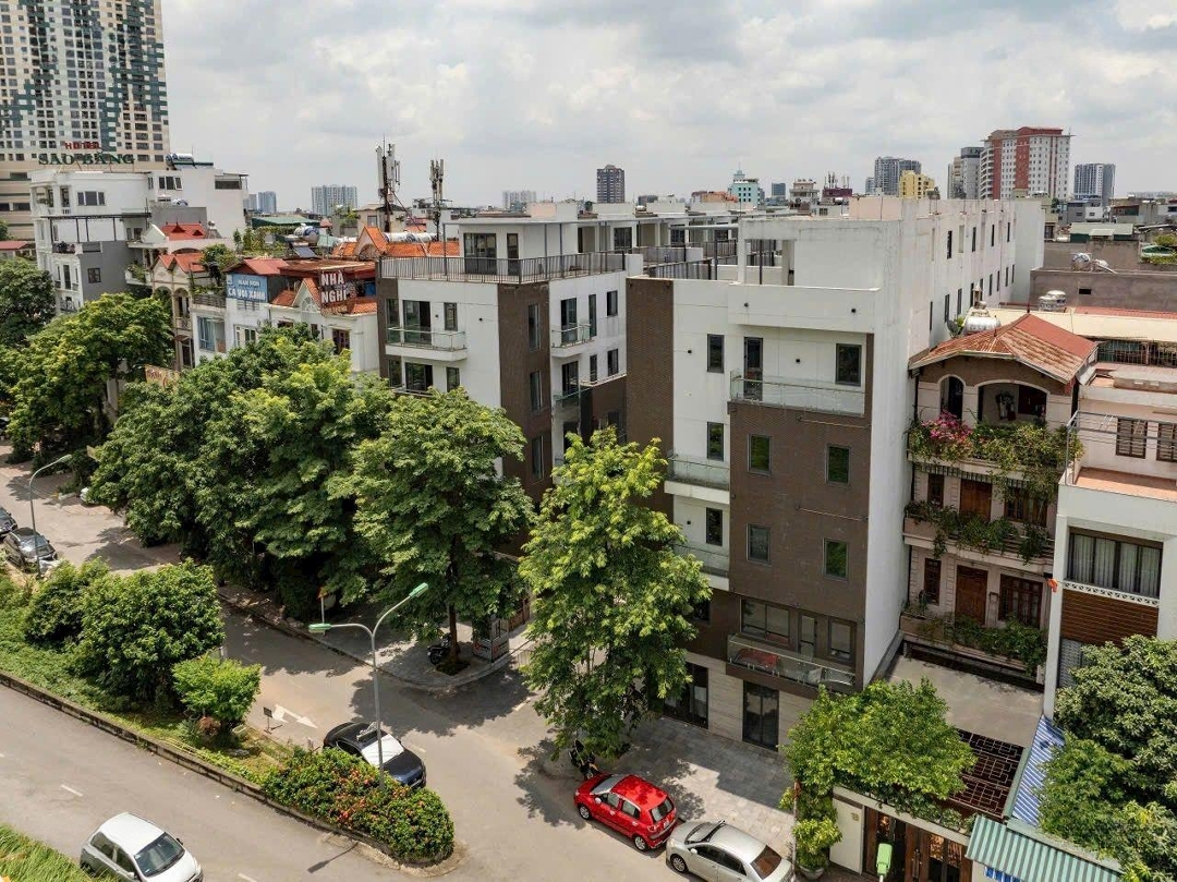 Phố Ngọc Lâm, Mặt Tiền Khủng 8M, 5 Tầng Thang Máy, Kinh Doanh Ngày Đêm, 76M2 - 23 Tỷ. 0985459968