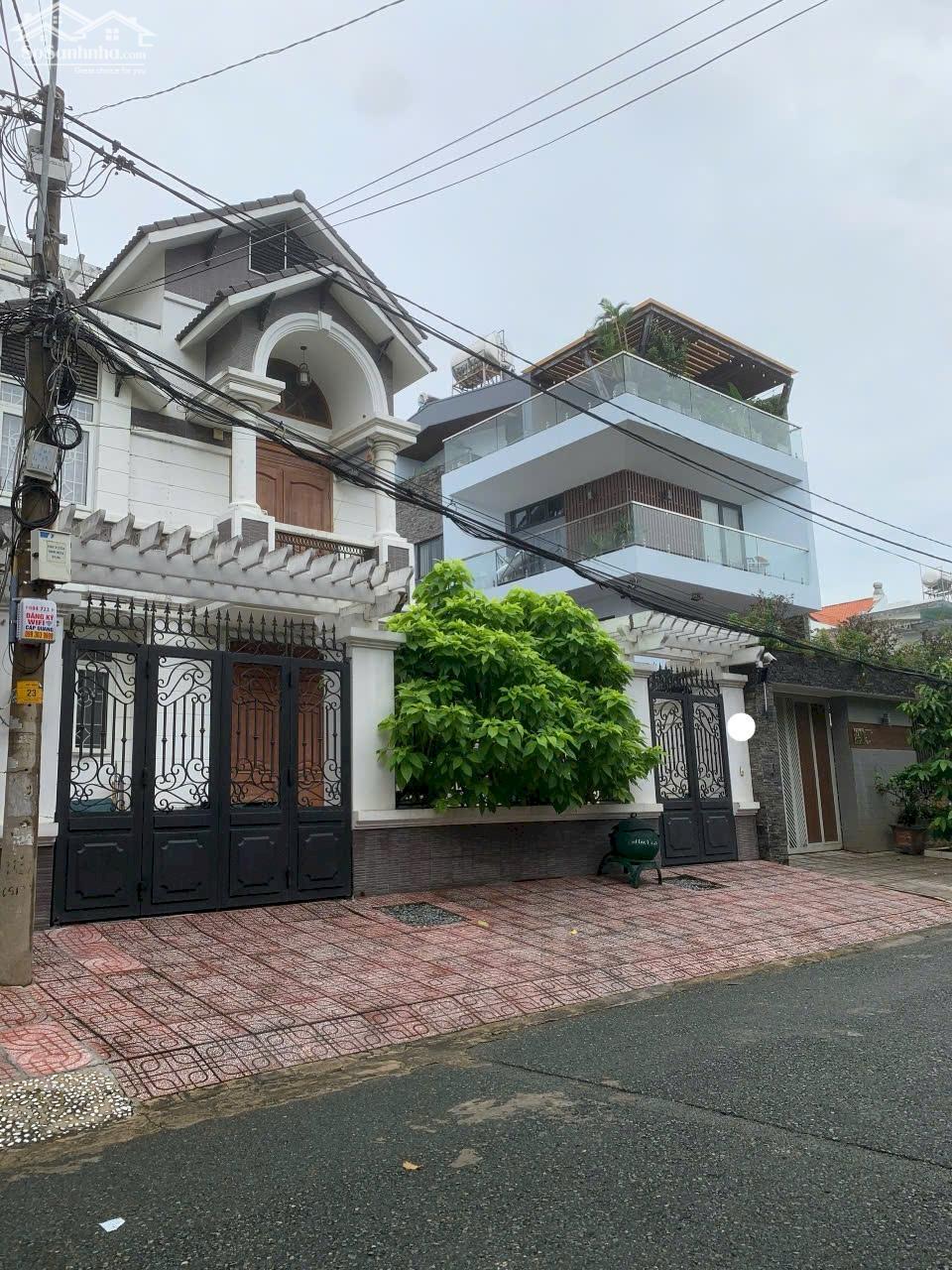 Bán Gấp Đất Lô Góc 6x20m, Sát Công Viên Bờ Sông Hiệp Bình Chánh, Khu Biệt Thự, Giá 14,4 Tỷ