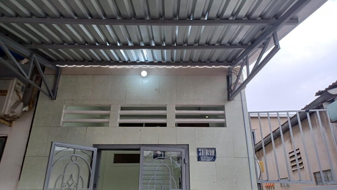 Cho Thuê Nhà Mới Sơn Sửa Giá Rẻ Trung Tâm Phường Trường Thọ, Tp. Thủ Đức
