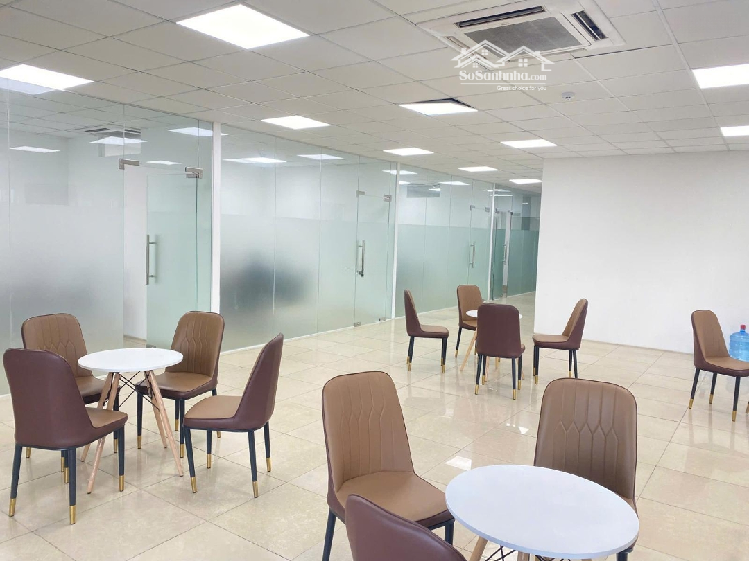 Cho Thuê Văn Phòng Giá Sốc Chỉ 52 Triệu Tại Quận Đống Đa Diện Tíc 190M2