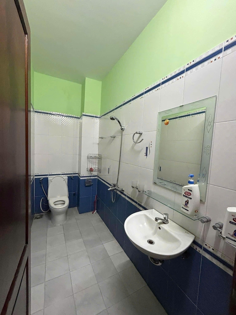 Chính Chủ Cần Bán Căn Nhà Đường An Phú Tây, Nhiều Tiện Ích Trước Mặt, Đường Rộng Thoáng