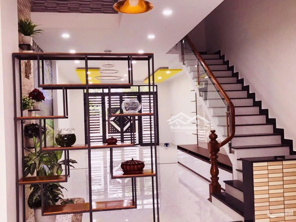 Cần Bán 100 M² Nhà 3 Tầng Xã Thượng Mỗ, H. Đan Phượng, Giá Bán 4,5 Tỷ.