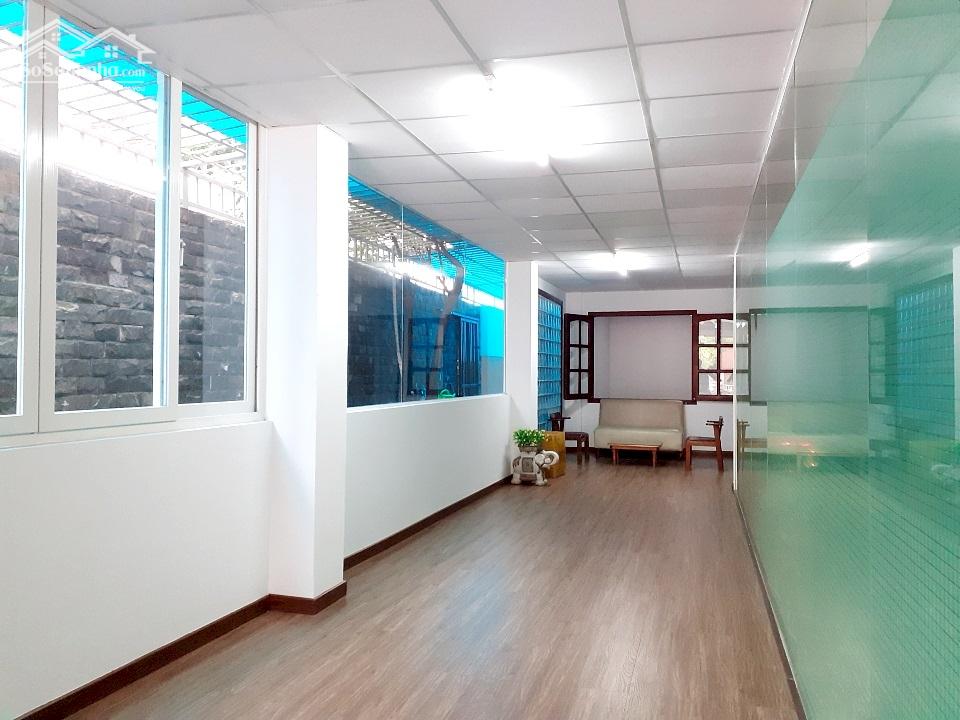 Cho thuê mặt bằng 3.8m x 14.5m mặt tiền Nam Kỳ Khởi Nghĩa, Q3
