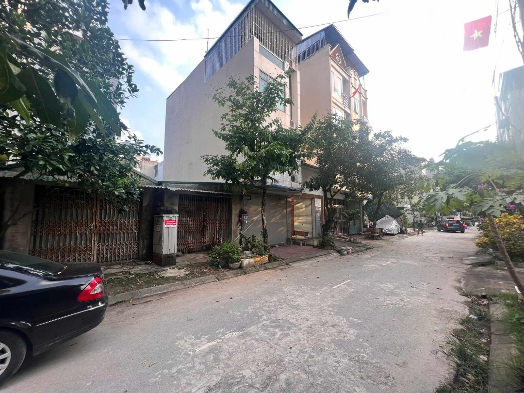 Bán Đất Dịch Vụ Yên Nghĩa, Gần Bến Xe 100 M2, Mặt Tiền 8M, 18,5 Tỷ Có Bán Lẻ