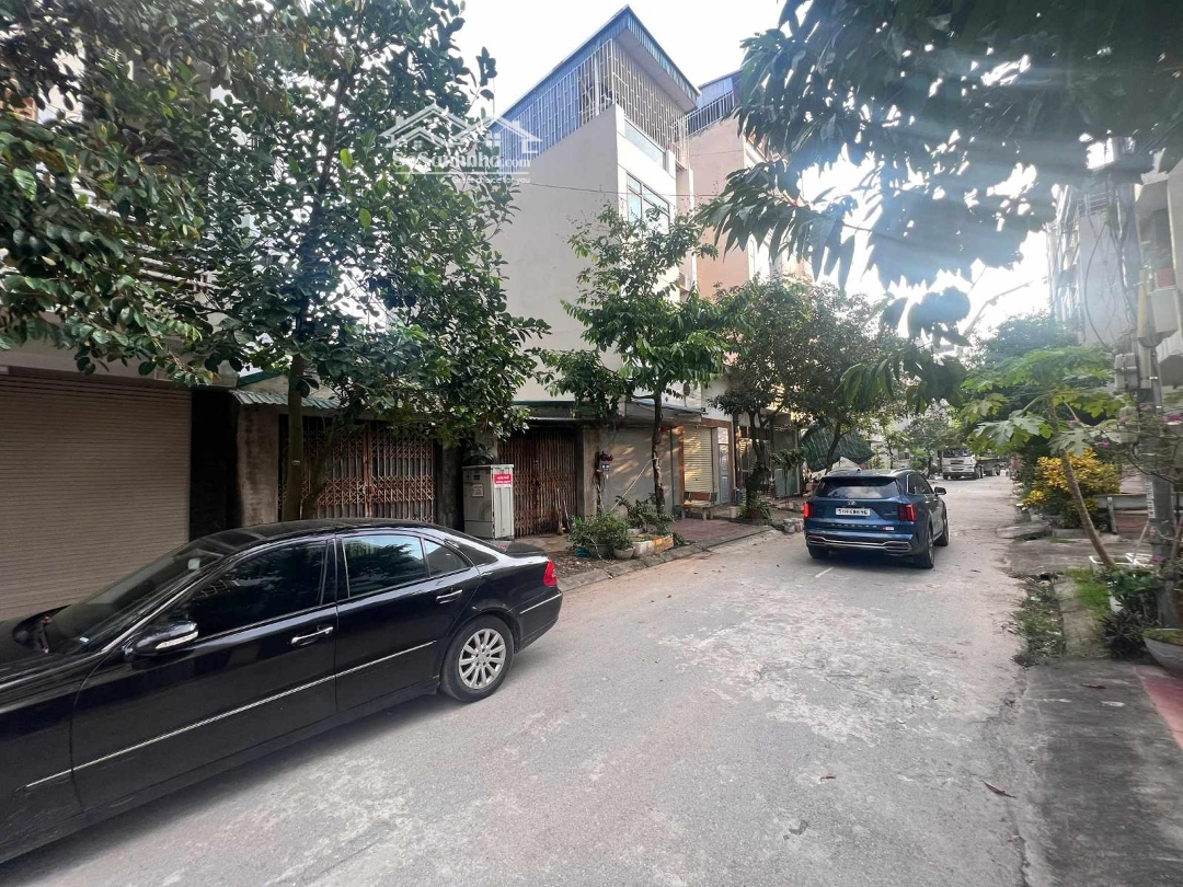 Bán Đất Dịch Vụ Yên Nghĩa, Gần Bến Xe 100 M2, Mặt Tiền 8M, 18,5 Tỷ Có Bán Lẻ
