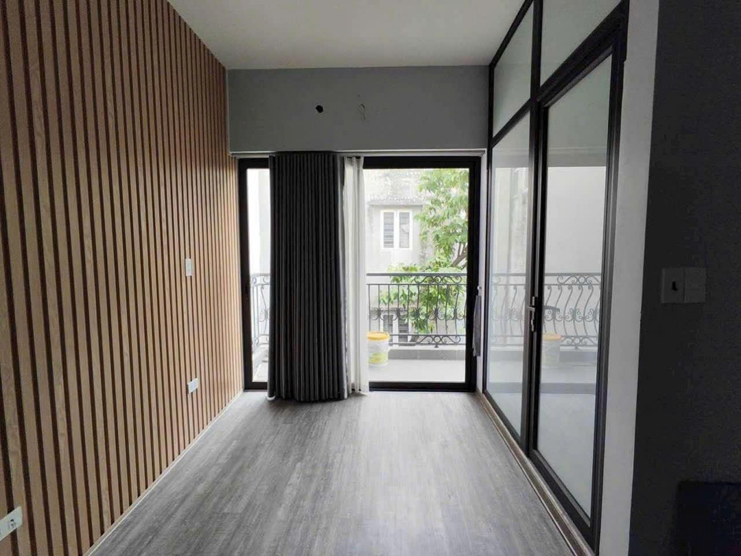 Bán Gấp Nhà Riêng 98,7M2 Tại Đường Phương Lưu, Hải An, Giá Bán 8,5 Tỷ Vnd