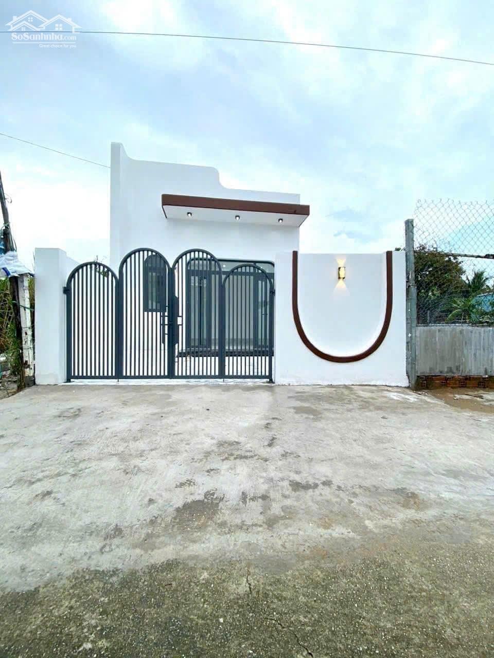 Bán nhà mới hoàn thiện hẻm 39 Tú Xương, phường Vĩnh Quang, thành phố Rạch Giá, tỉnh Kiên Giang
