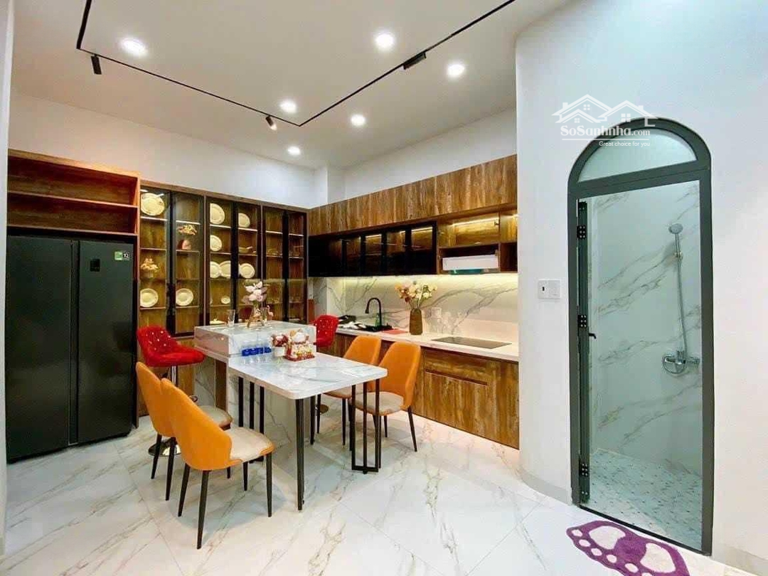 Nhàhẽm Xe Hơi6M Đường Hồng Bàng, P16, Q11.Diện Tích62M2, Trệt - 3 Lầu. Giá Bán 2 Tỷ 950. Gần Thcs Hậu Giang