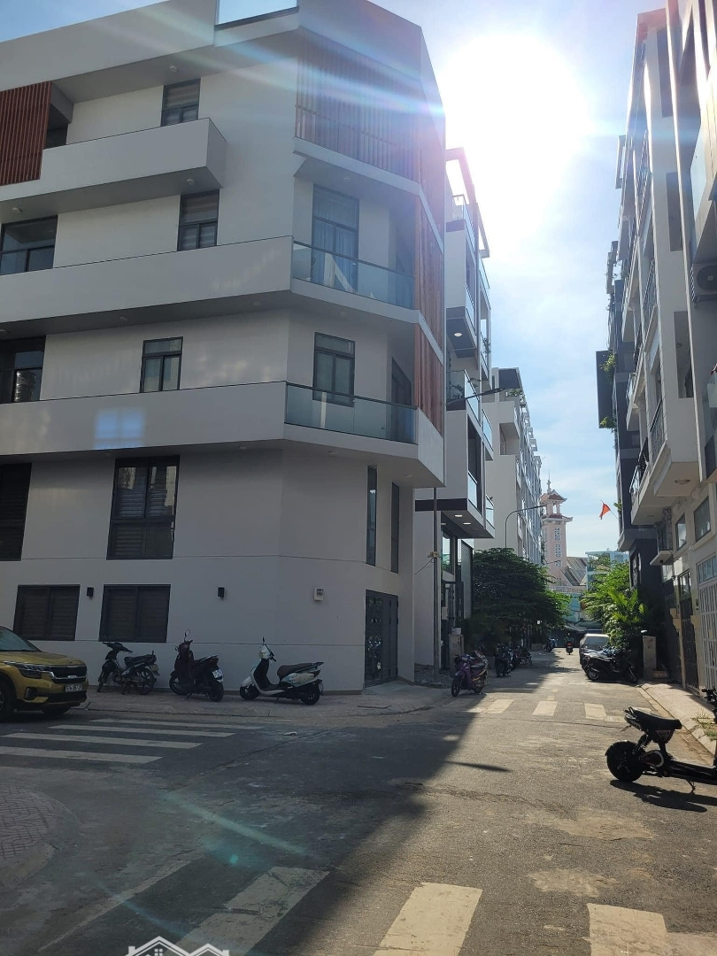 *Đường 8M* [4 X 12 - 5 Tầng] Lạc Long Quân_Bình Thới (Ko Lộ Giới)