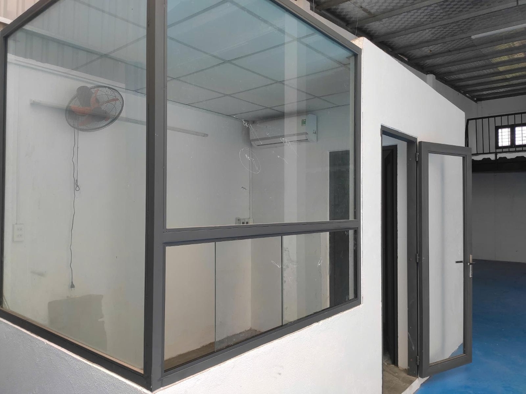 Cho Thuê Kho Có Văn Phòng Giao Dịch Gần Sát Cảng Cát Lái, Quận 2. 220M2 - 23 Triệu/Tháng