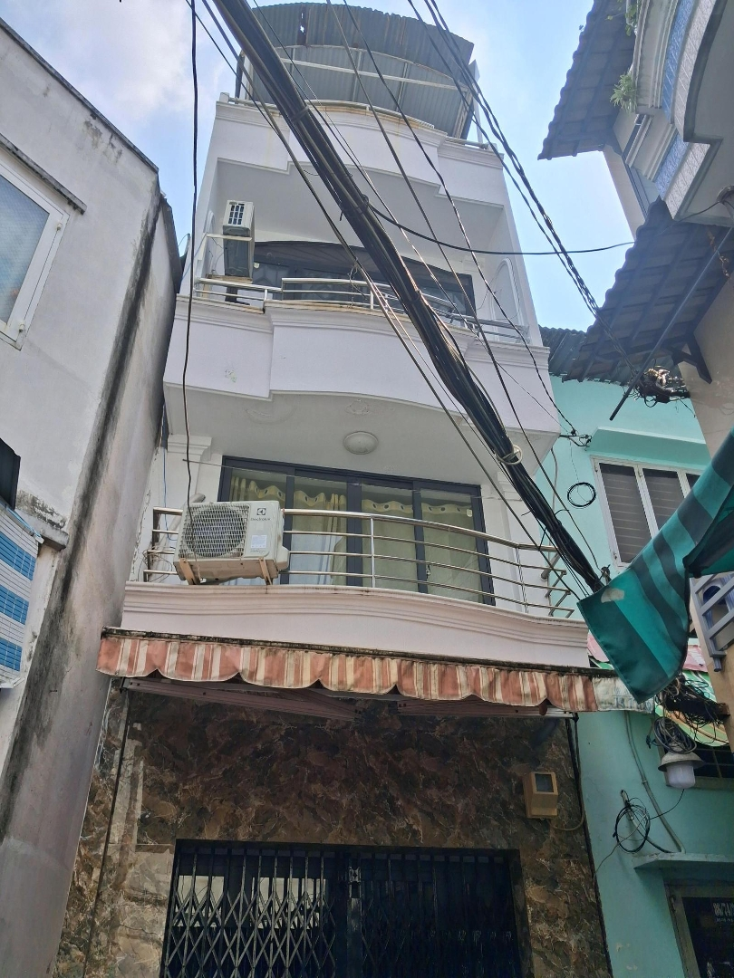 Bán Nhà Đẹp Âu Cơ Tân Bình 4 Lầu 4 Phòng Ngủ 3 Vệ Sinhhẻm 3M Giá Bán 3.3 Tỷ