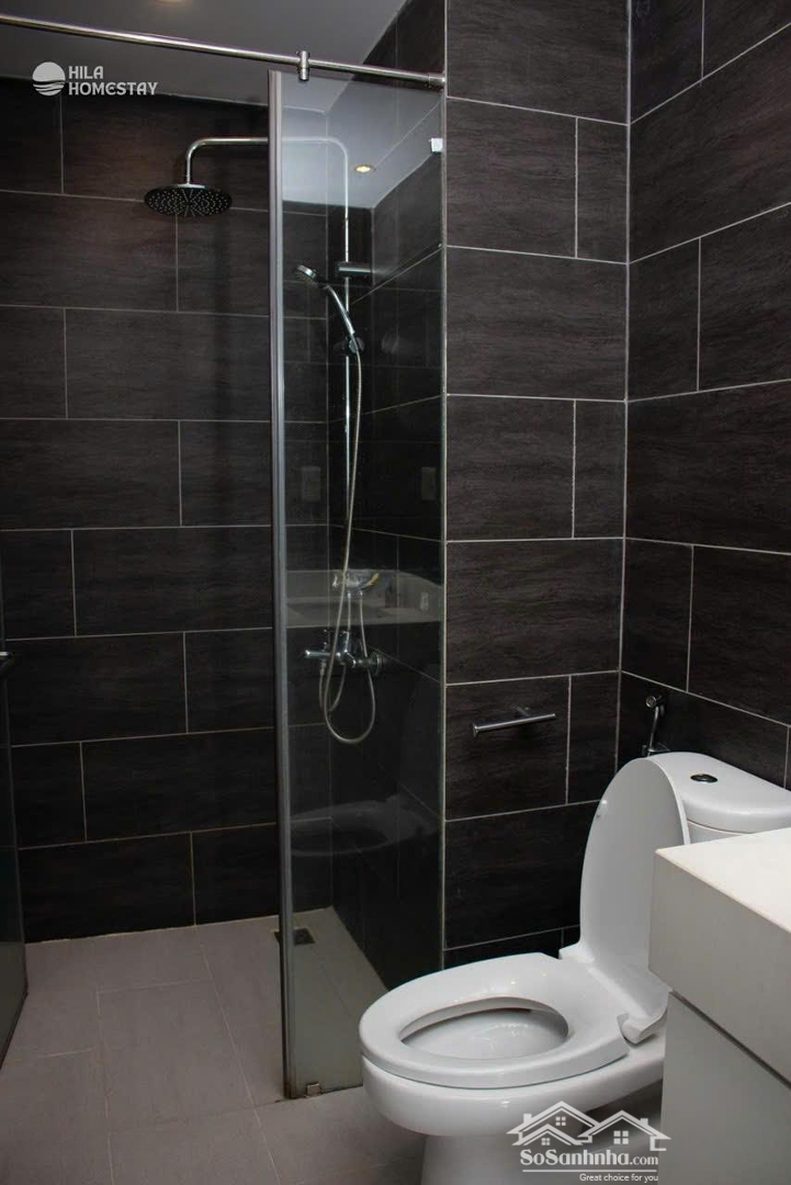 Cho Thuê Gấp Căn Hộ 2 Pn Đường Đặng Văn Ngữ, 70M2, Giá Bán 13 Triệu Vnđ, Liên Hệ: 0909455485