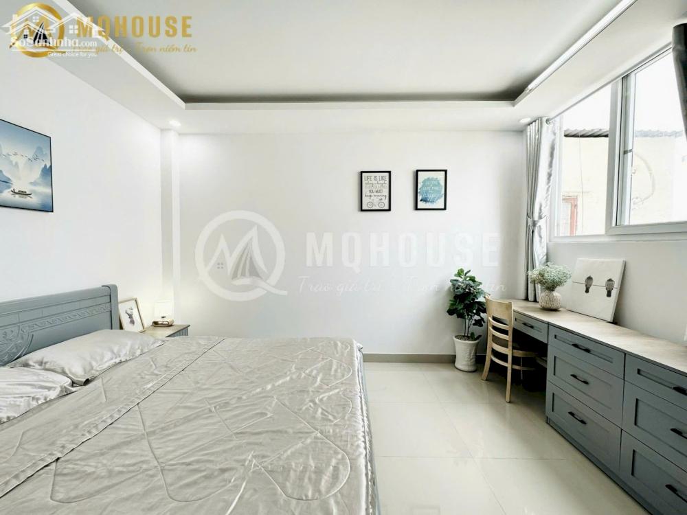 Căn hộ cửa sổ thoáng, full nt, thang máy gần vòng xoay Hàng Xanh, Hutech, Ngoại thương, GTVT, Pearl Plaza, Landmark