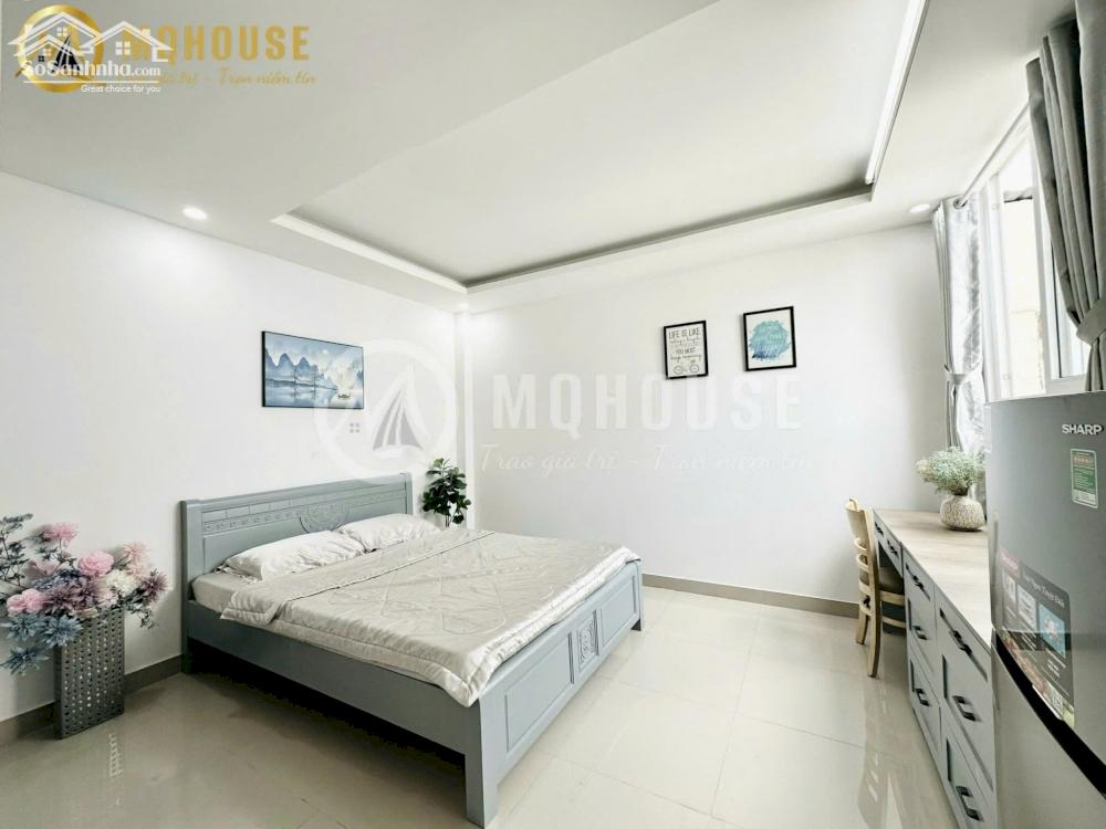 Căn hộ cửa sổ thoáng, full nt, thang máy gần vòng xoay Hàng Xanh, Hutech, Ngoại thương, GTVT, Pearl Plaza, Landmark