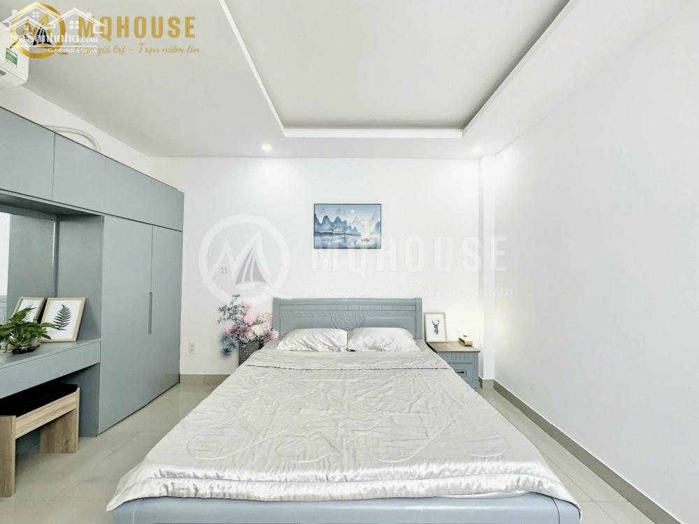 Căn hộ cửa sổ thoáng, full nt, thang máy gần vòng xoay Hàng Xanh, Hutech, Ngoại thương, GTVT, Pearl Plaza, Landmark
