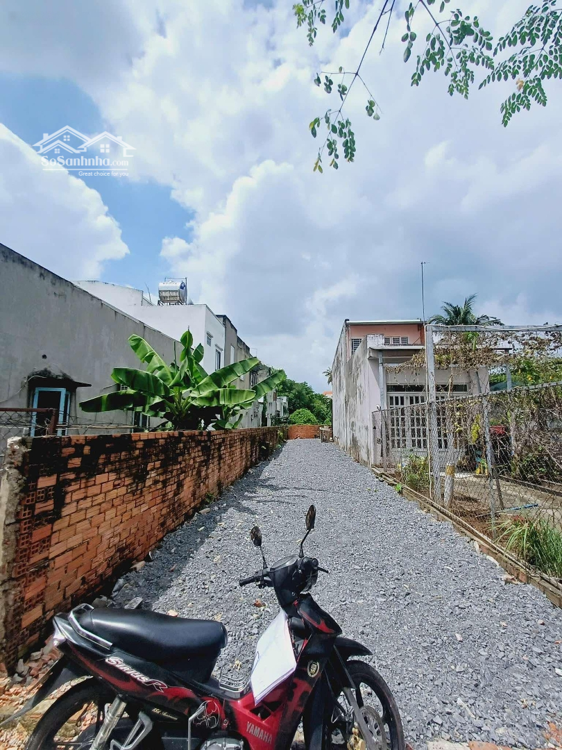 Chủ Bán Gấp 96,2M2 Full Tchẽm Xe Hơithông. Cáchmặt Tiềnhà Huy Giáp 200M. Chỉ 3.35Ty - 0934114012 Duy
