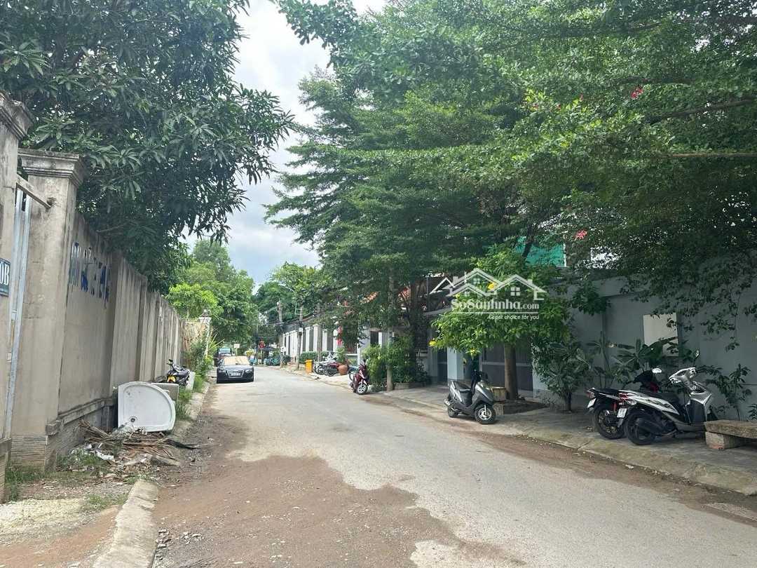 Bán Đất Mặt Tiền Đường 40, Nguyễn Văn Hưởng, Thảo Điền, Quận 2Diện Tích22X18 Cn 370M2 Giá Bán 71 Tỷ