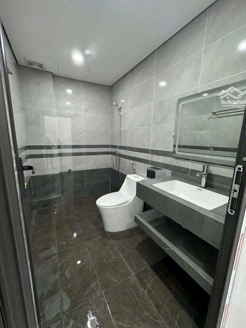 Bán Nhà Giá Rẻ 2Tỷ 850 Triệu Xây Mới 45M2 Ô Tô Lùi Cửa Xây Mới Nội Thất Đẹp Tủ Âm Tường , Nhà 2 Mặt Ngõ
